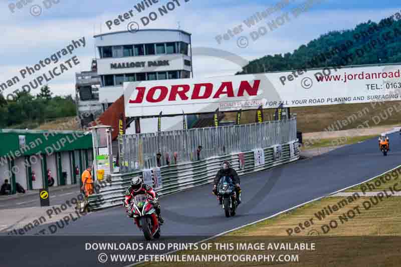 enduro digital images;event digital images;eventdigitalimages;mallory park;mallory park photographs;mallory park trackday;mallory park trackday photographs;no limits trackdays;peter wileman photography;racing digital images;trackday digital images;trackday photos